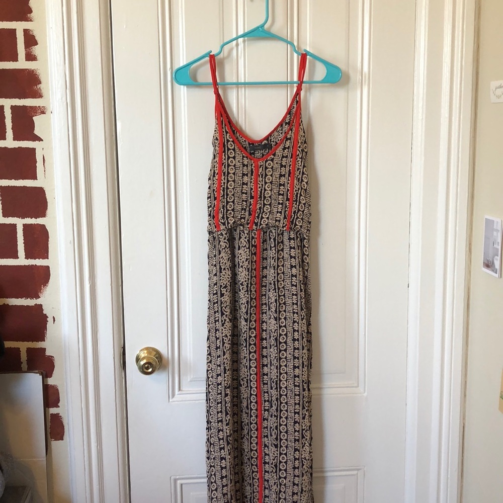 Graphic Maxi Dress